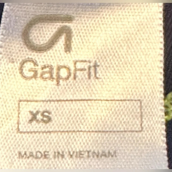 Gap Fit Women's Racerback Blue, Teal & Green Tank - Picture 6 of 7